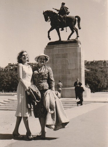 Foto hübsche frauen vor - foto,